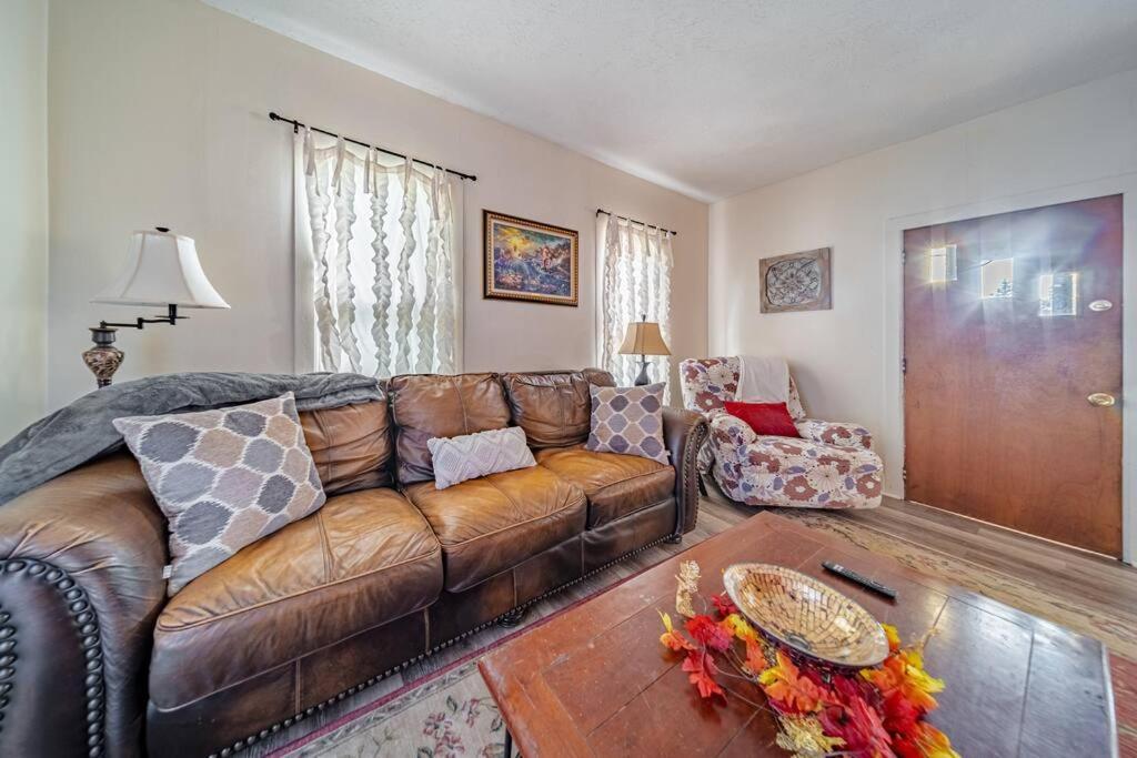 Cottage In The Falls, 2 B, 2 Bath, Fireplace Cuyahoga Falls Exterior foto